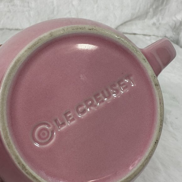 Le Creuset Classic Stoneware Teapot Chiffon HTF Pink Collectible color - Picture 5 of 12